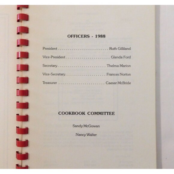 Vintage 1989 Treasured Recipes Cookbook From Allen Senior Citizens PB Spiral - Picture 2 of 7